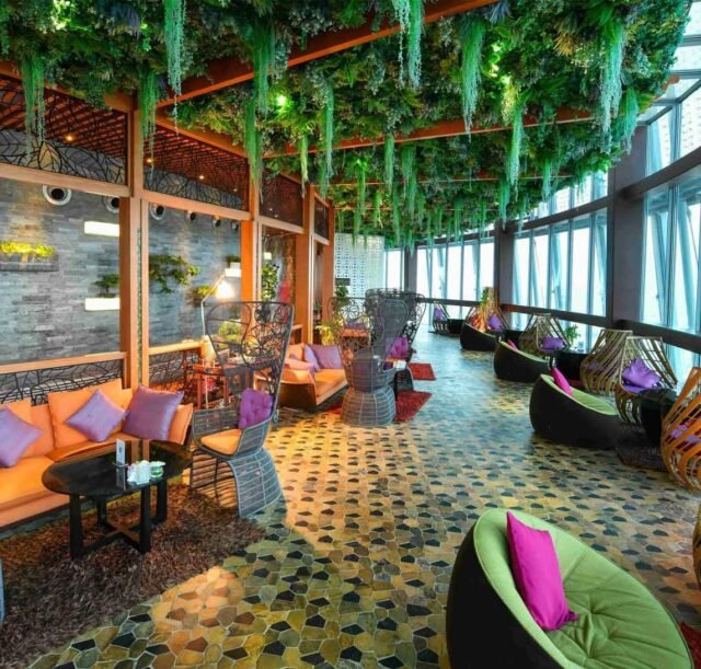 grid1 Grean Tea Cafe Lounge- TTH